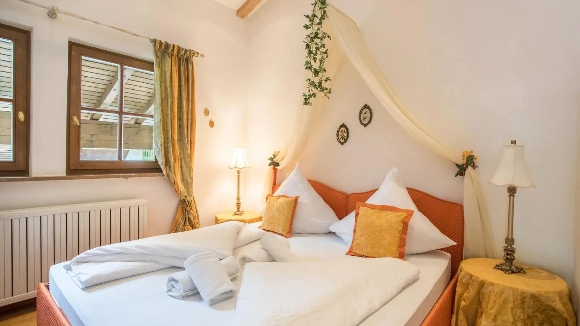 Holiday home Ferienhaus Mit Bergpanorama Unterwoessen